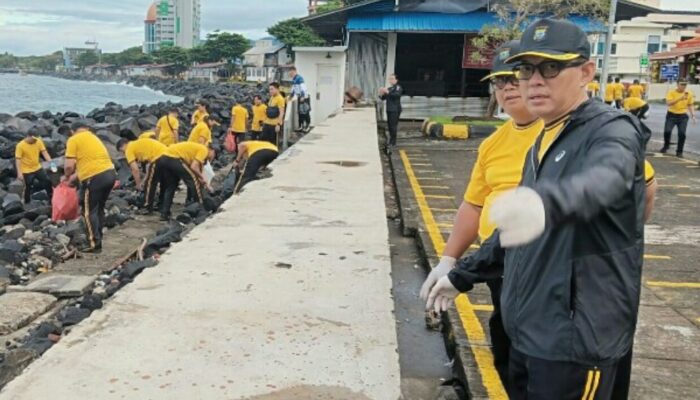 Polda Sulut Kerahkan 1.000 Personel Bersihkan Pesisir Boulevard Manado