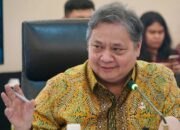 Pemerintah Siapkan Skema WFH Sehari Sepekan, Respons Lonjakan Harga Minyak Global