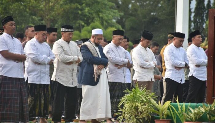 Salat Idul Fitri, Pangdam Merdeka: Momentum Kembali Kepada Fitrah