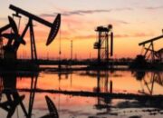 Harga Minyak Dunia Turun ke US$97, Harapan Dialog Amerika Serikat-Iran Redam Kekhawatiran Pasar