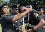 Penutupan Dikmaba, Pangdam Merdeka Tekankan Profesionalisme Prajurit Muda