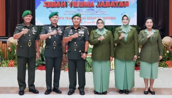 Sertijab Sejumlah Pamen, Mayjen Mirza Tekankan Bangun Sinergi Seluruh Elemen