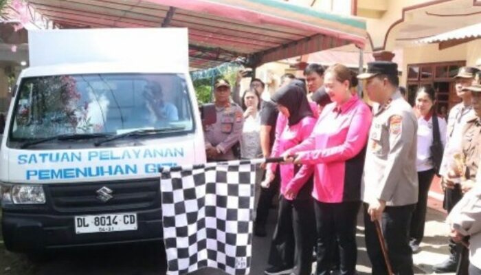 Kapolda Sulut Resmikan Dapur MBG Polres Sitaro, 2.077 Pelajar Mulai Terima Makan Gratis