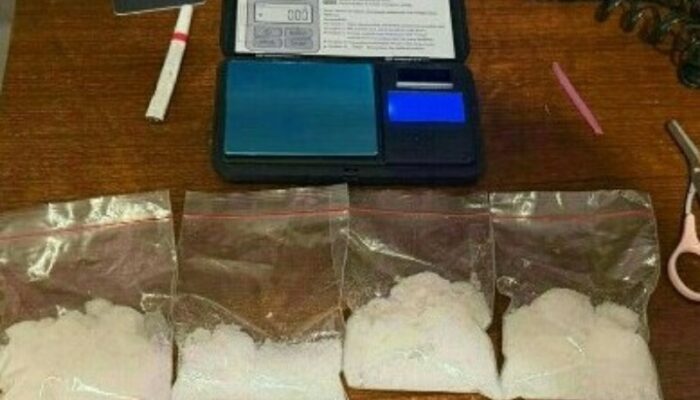 Hotel di Bahu Mall Digerebek, Empat Pengedar Sabu Ditangkap dengan 180 Gram Barang Bukti