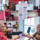 Pemohon Membludak, Kadis Dukcapil Minahasa Meidy Rengkuan Turun Langsung Layani Warga