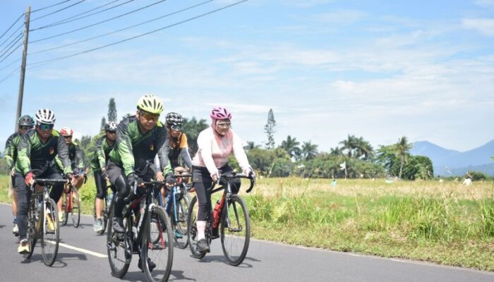 Promosikan Potensi Wisata, Kodam Merdeka Gelar Fun Bike di Kawasan Danau Tondano