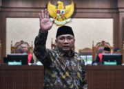 Mantan Menteri Agama Yaqut Cholil Qoumas menjalani sidang perdana kasus dugaan korupsi pengelolaan kuota haji di Pengadilan Tipikor Jakarta.