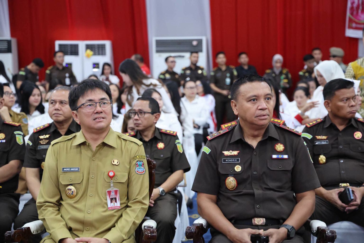 Pengurus DPD Srikandi Jaga Desa Provinsi Sulawesi Utara dikukuhkan di Aula Pemerintah Kota Manado pada Senin, 10 Agustus 2026.