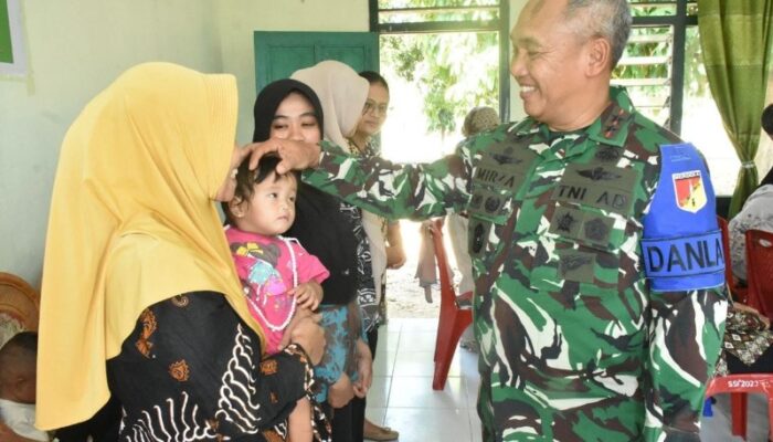 Pangdam Merdeka Sempatkan Kunjungi Prajurit dan Keluarga di Gorontalo