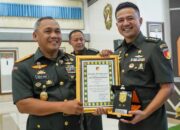 Pangdam XIII/Merdeka Mayjen TNI Mirza Agus memimpin Serah Terima Jabatan pejabat utama Kodam XIII/Merdeka di Manado.