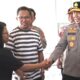Kapolda Sulut Tinjau Gereja GMIM yang Terbakar, Salurkan Bantuan dan Imbau Waspada Musim Kemarau