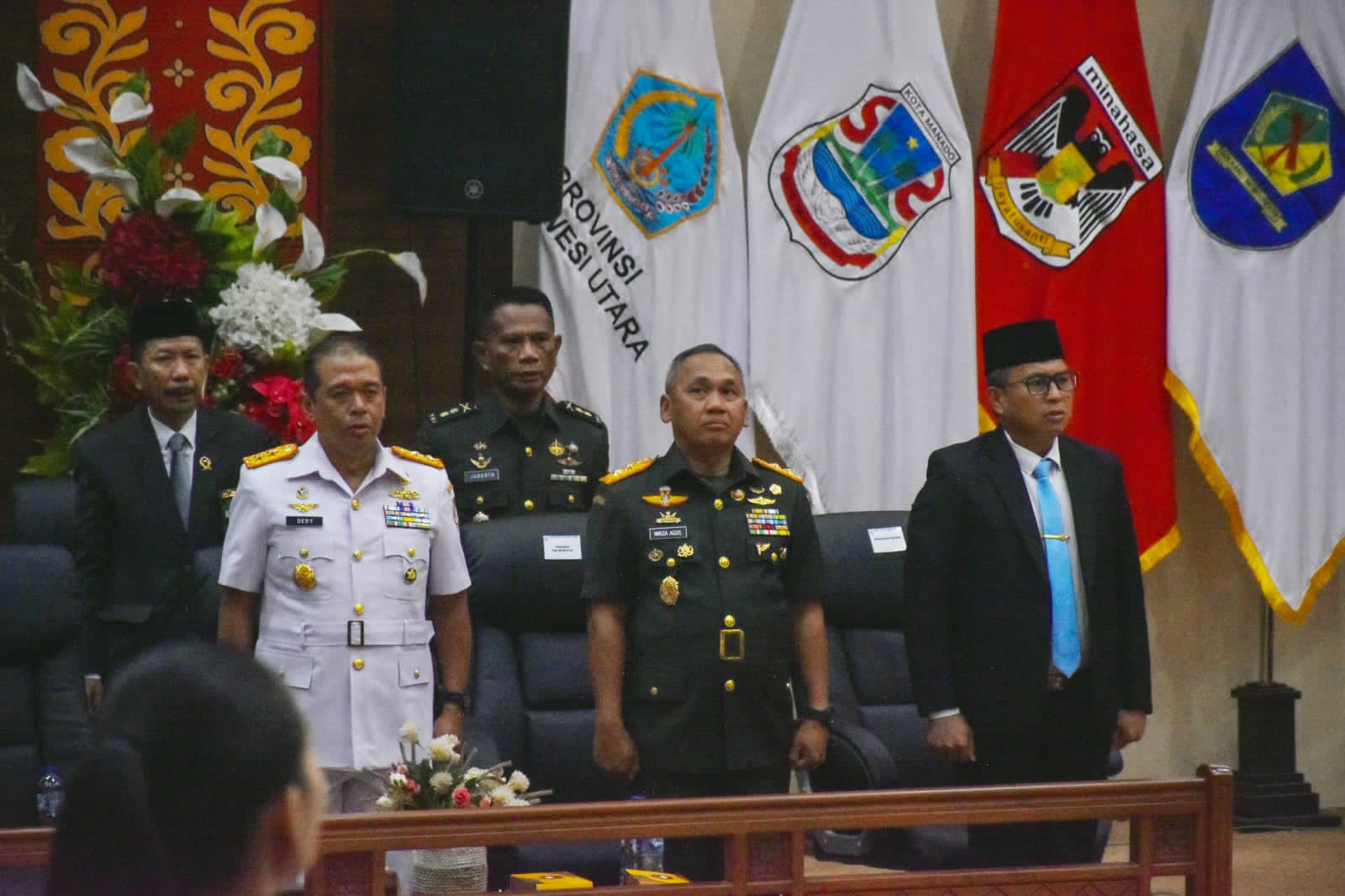 Pangdam XIII/Merdeka Mayjen TNI Mirza Agus menghadiri Rapat Paripurna DPRD Provinsi Sulawesi Utara di Manado.