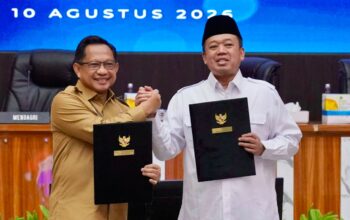 Menteri ATR/BPN Nusron Wahid dan Mendagri Tito Karnavian menandatangani Surat Edaran Bersama tentang integrasi NIB dan NOP untuk memperkuat data pertanahan dan PBB daerah.